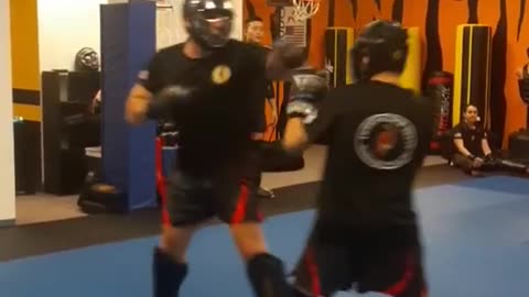 Kickboxing Sparring