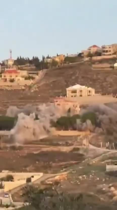 The Air Force in a wave of attacks in southern Lebanon 💪🇮🇱