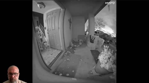 Homeowner Disarms Gunman, Officer Shoots Homeowner (Bodycam) | Former Lawman Analysis