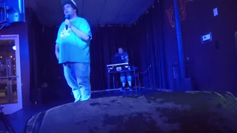 AUTISTIC MAN KILLS THE CHAINSMOKERS- #selfie LIVE COVER