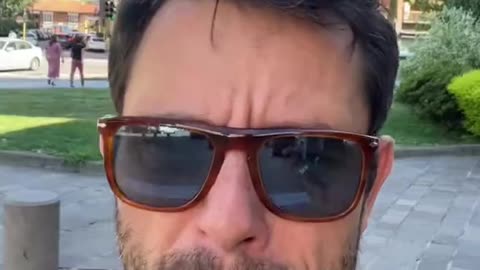 🗣 Alessandro Colli Parliamo della controversia che riguarda la vonderleyen