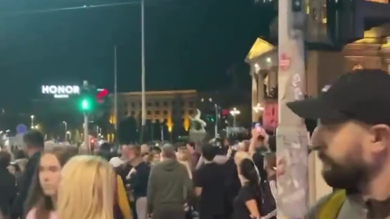 Nis protesta në Beograd