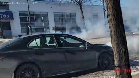 BORTAC Agents Deploy Smoke As They Escape Minneapolis, Minnesota Neighborhood