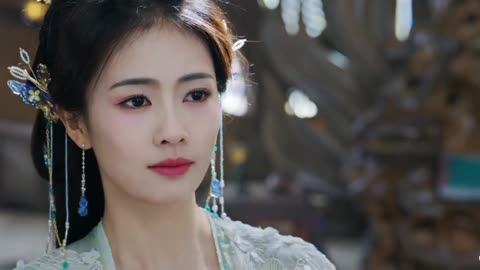 Fan Yue & Bai shuo moonlight mystique Fan Yue see his grandfather and they hug episode 26