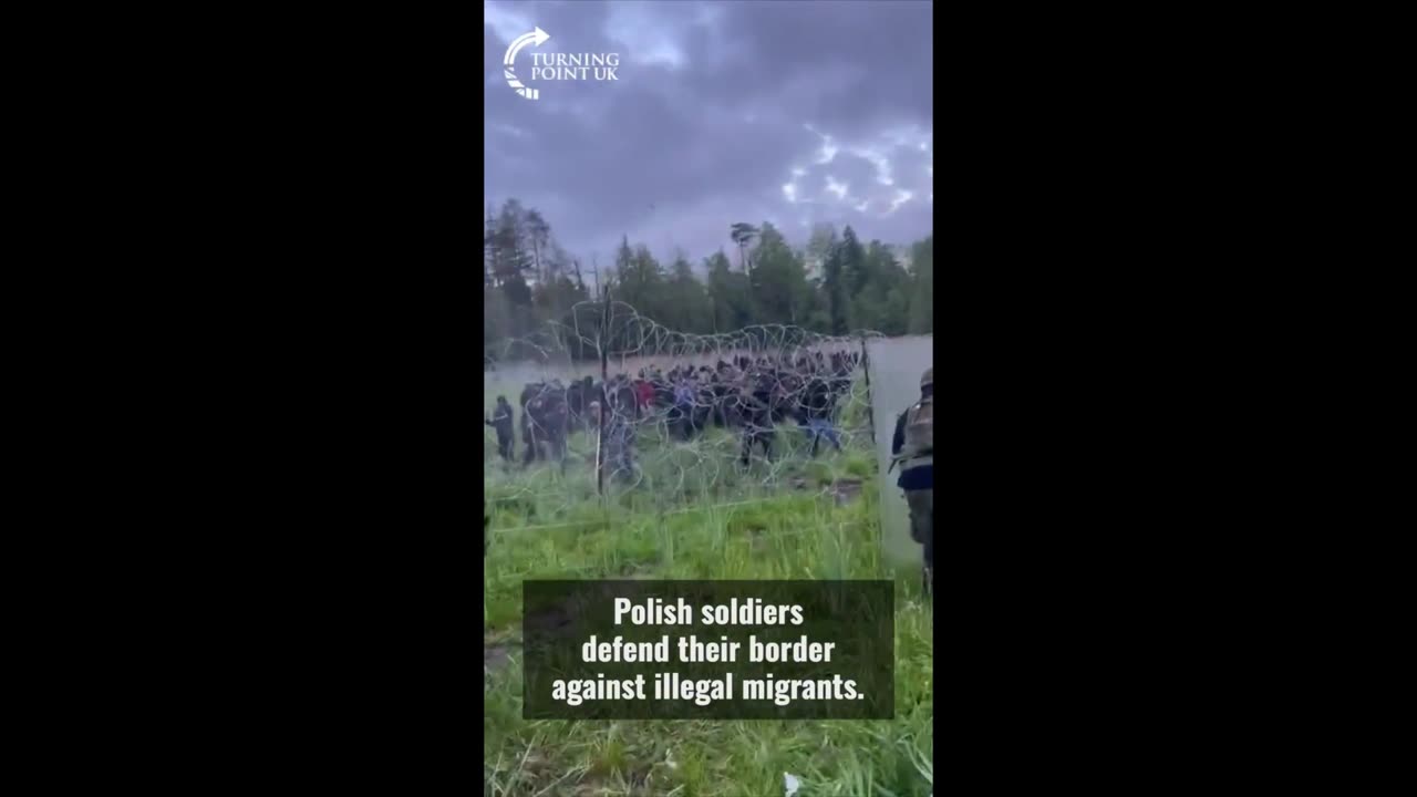 Πολωνοί στρατιώτες-απώθηση λαθρομεταναστών