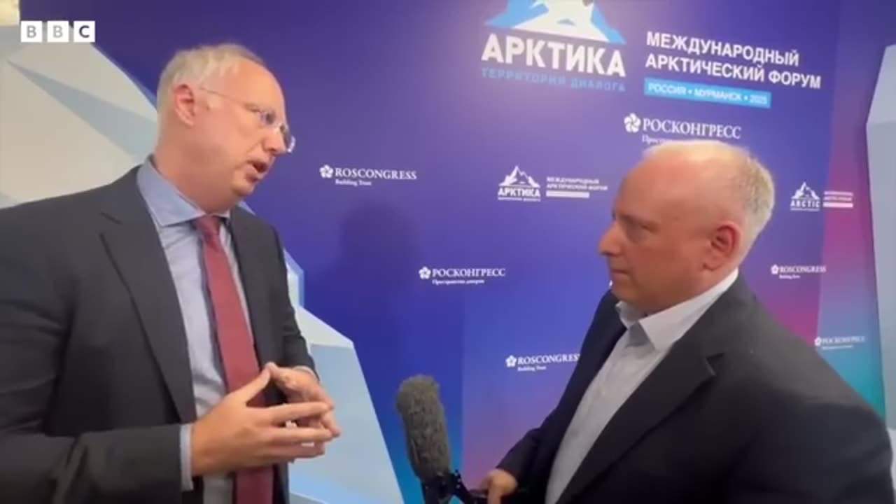 Russian+envoy+defends+US+officials+who+repeat+Russian+narratives+-+BBC+News.