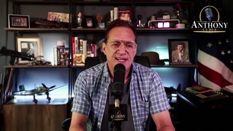 Anthony Cumia (Airline Stewardesses)