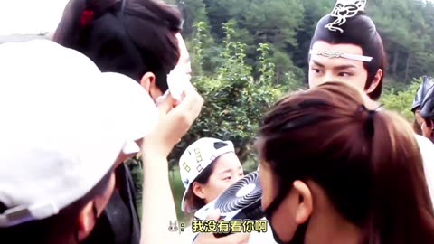 You Two… Seriously?! This Interaction Is on Loop Forever!