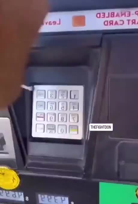 🚨 What Is an ATM Skimmer? Here’s How to Spot One! 🏦