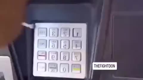🚨 What Is an ATM Skimmer? Here’s How to Spot One! 🏦
