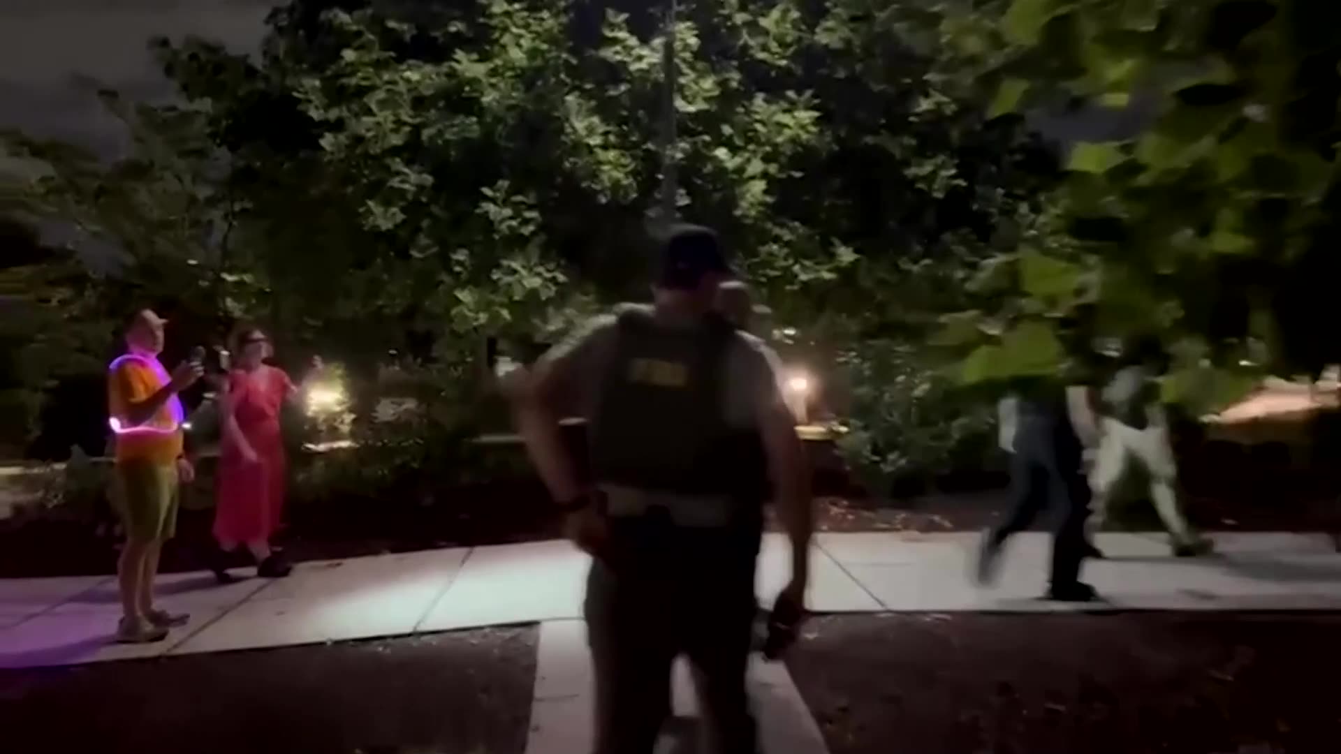 Federal agents and police patrol DC after Trump’s deployment