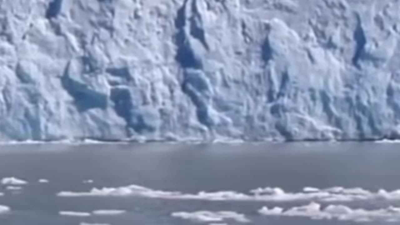 Icey Wall.. But Not What You Were Taught In School