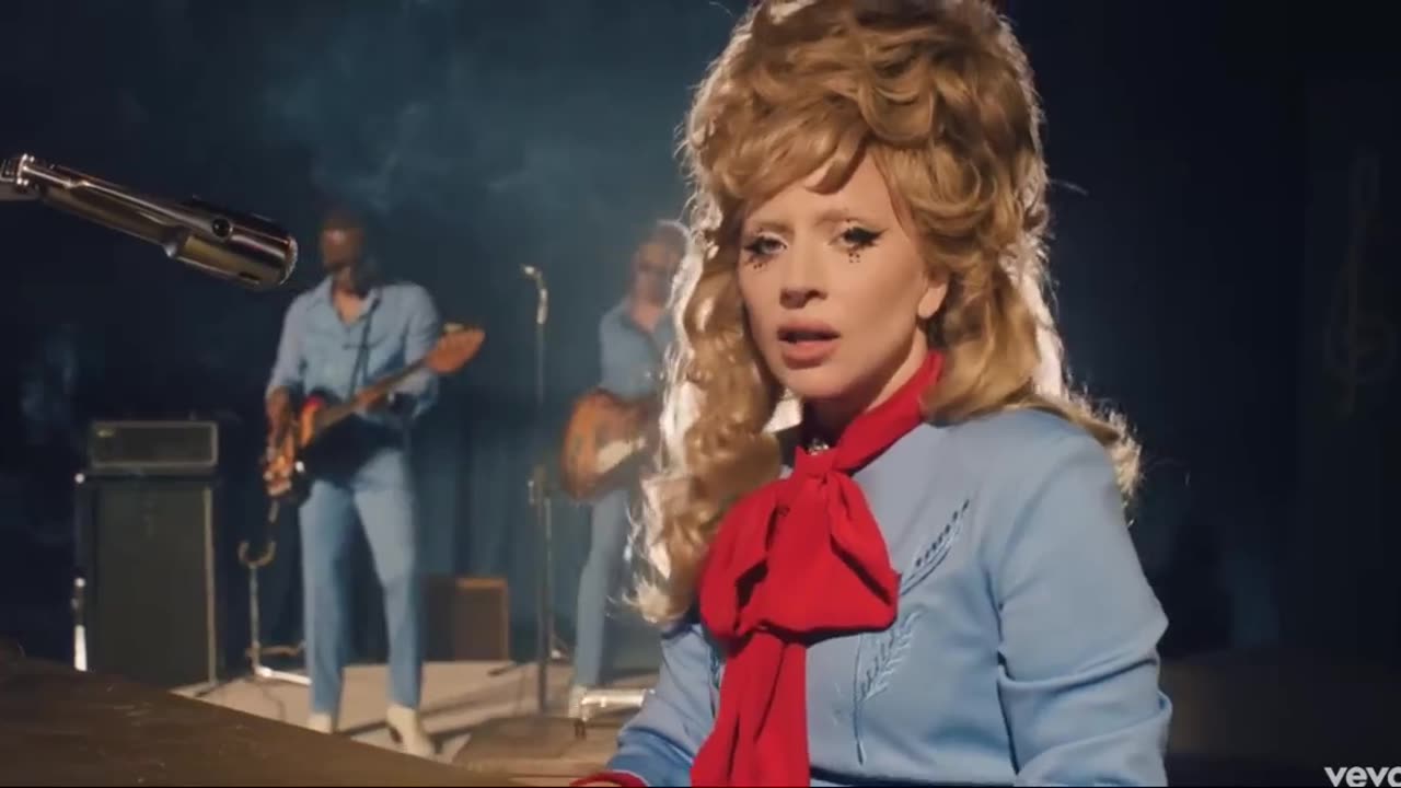 Bruno Mars and Lady Gaga - Die with a smile (official Video)