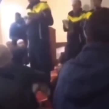 Ireland: Police Recruiting Muslims in Mosques
