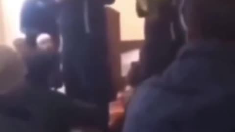 Ireland: Police Recruiting Muslims in Mosques
