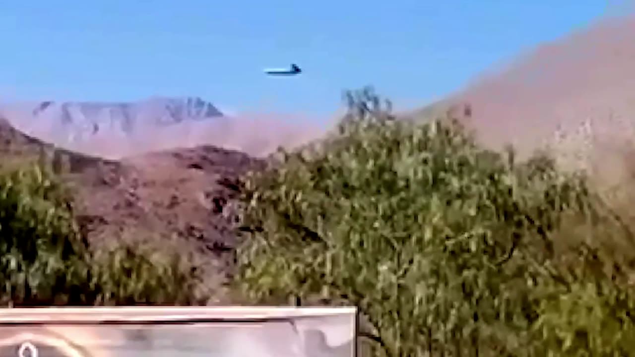 Silver UFO Caught on Video over Chile