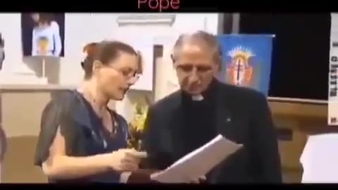 Woman confronts the Jesuit Black Pope