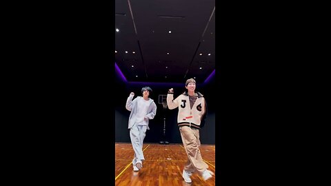 BTS j hope and jin dance prectice