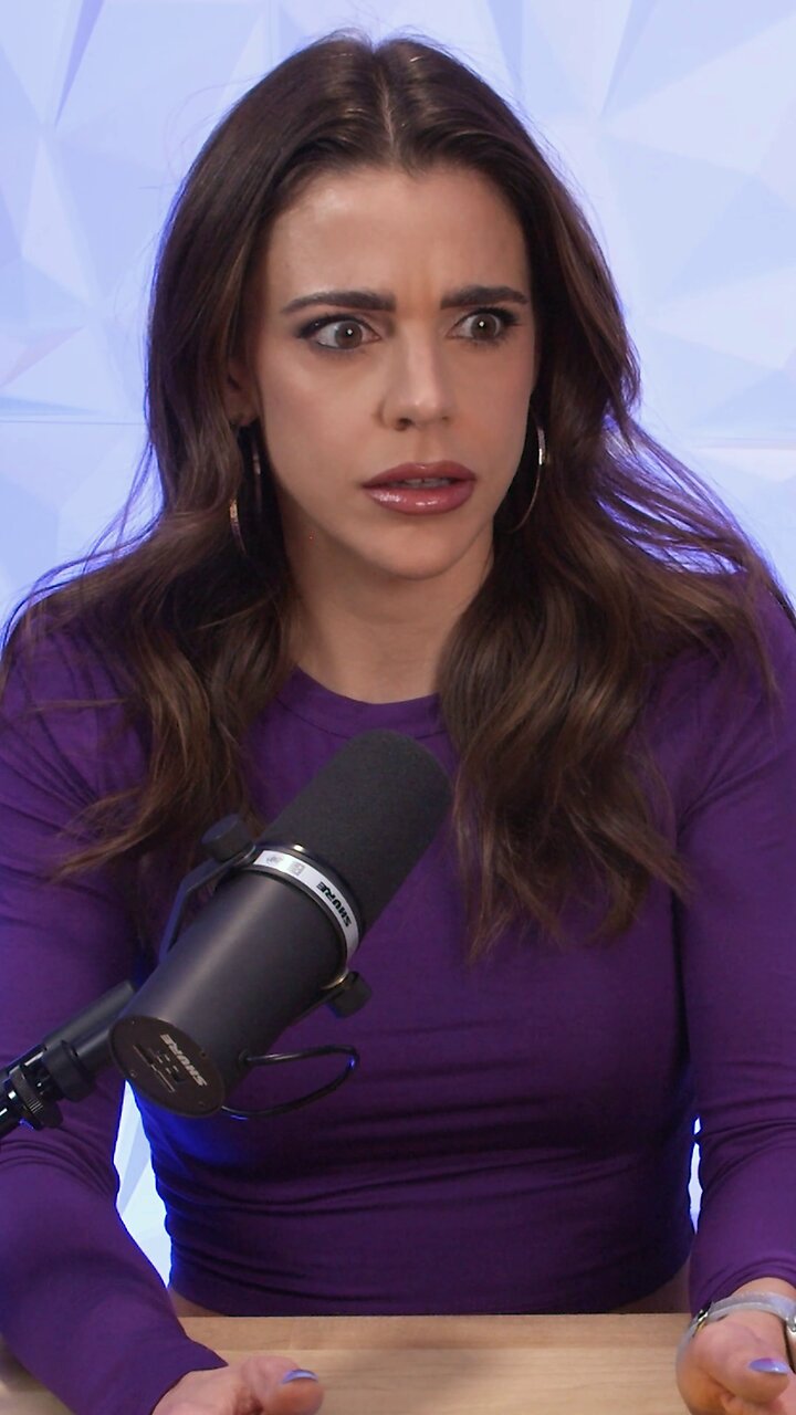 Wait… you don’t know what Simon Says is?! 😳🟢🔴🟡🔵