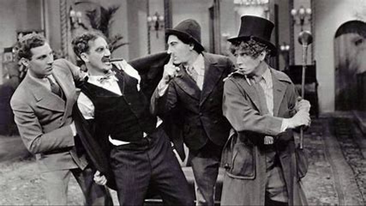The Cocoanuts (Comedy, 1929)