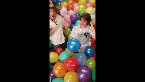I Filled An Entire Room With 100,000 Balloons!