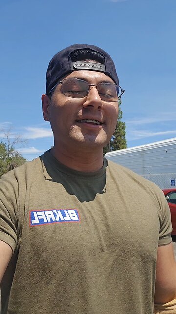 #dominospizza #pizzalover #pizzatok #junkfood #peperonipizza