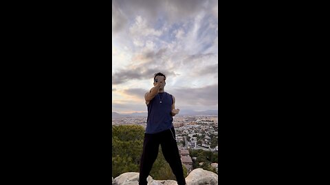 Serra Grossa with some Siu Nim Tao! #yeshua #jesus #wingchun #kungfu #martialarts #hiking #spain