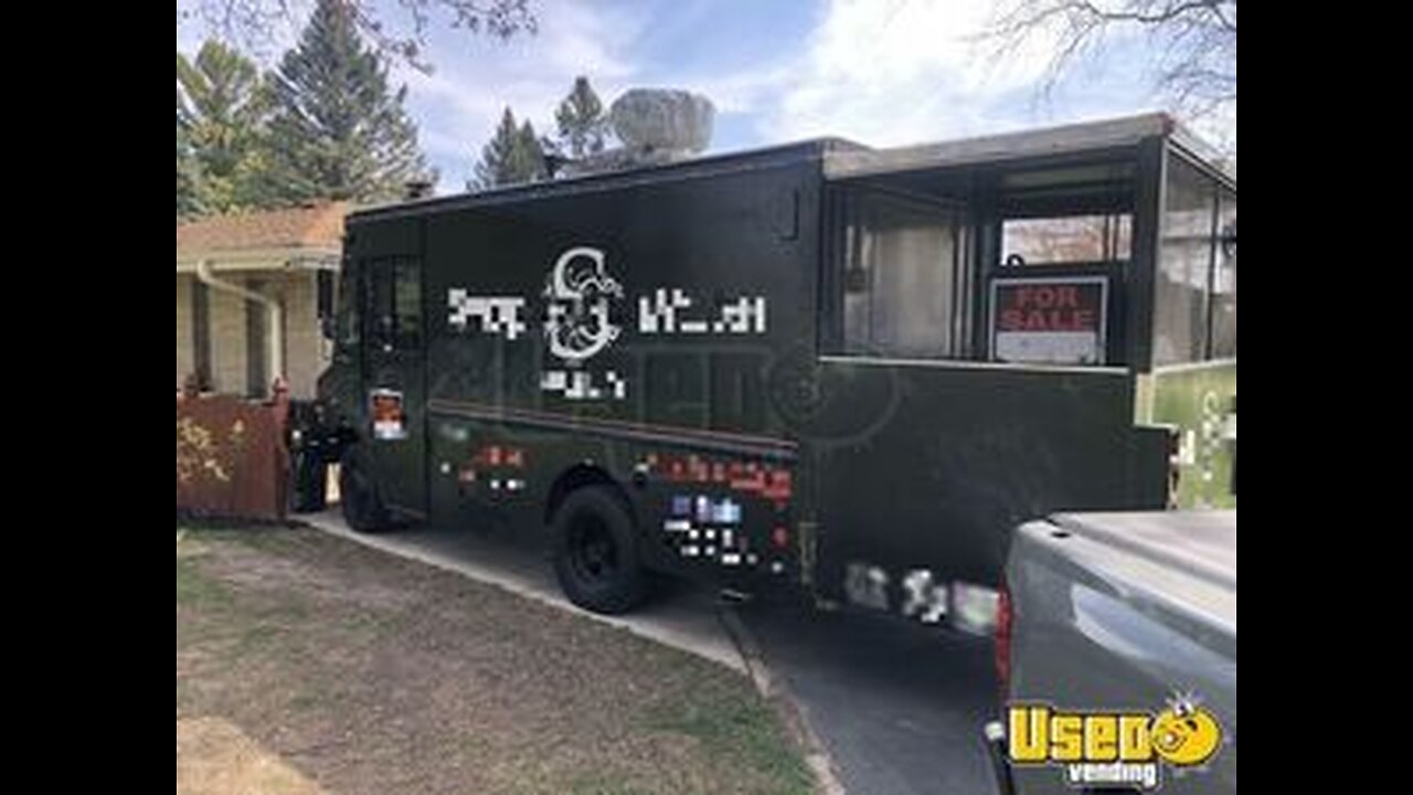 2002 - Chevrolet Workhorse All-Purpose Food Truck with Porch for Sale in Wisconsin!
