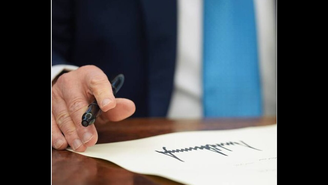 Trump Orders Federal Procurement Regulation Streamlined