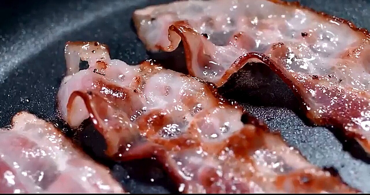 THE TRUTH ABOUT BACON: IS IT GOOD OR BAD FOR YOU? ⚡