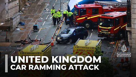 Car ploughs into football fans at Liverpool parade_ 27 in hospital