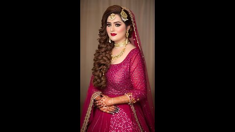 Queen of Hearts: Dazzling Her Way! 👸🏽💍