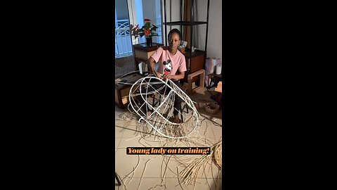 Rattan Bassinet Weaving: A Masterclass with My Apprentice A beautiful rattan bassinet is woven