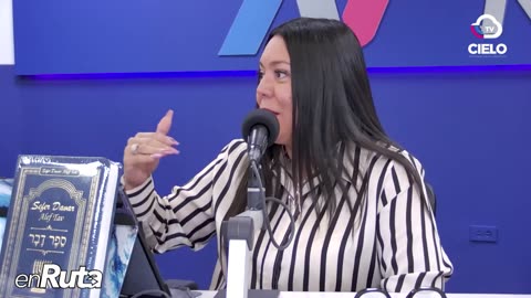 El reto de los teólogos - Marlyn Arroyo