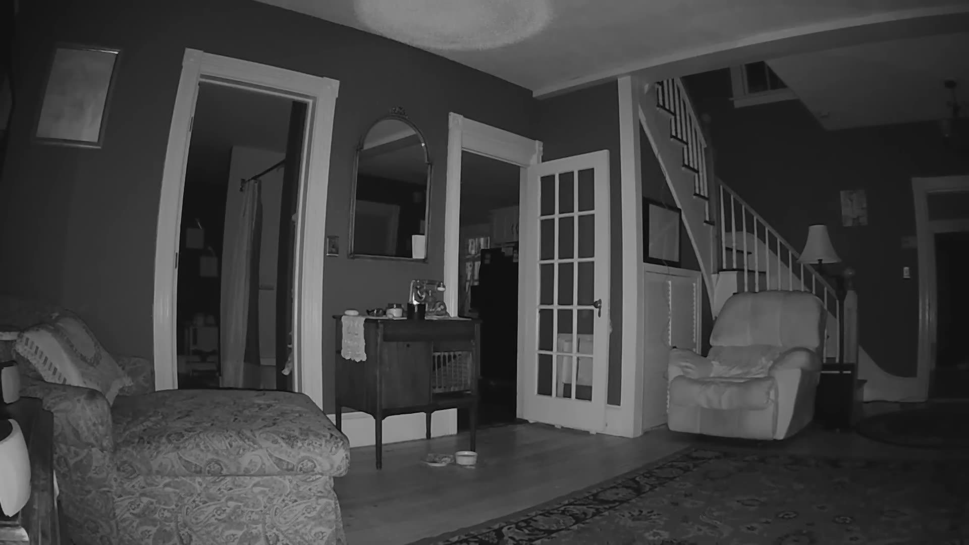 NOMBRE RECORD DE TEMOINS DOVNIS DANS LA VALLEE DE LHUDSON - Invasion extraterrestre