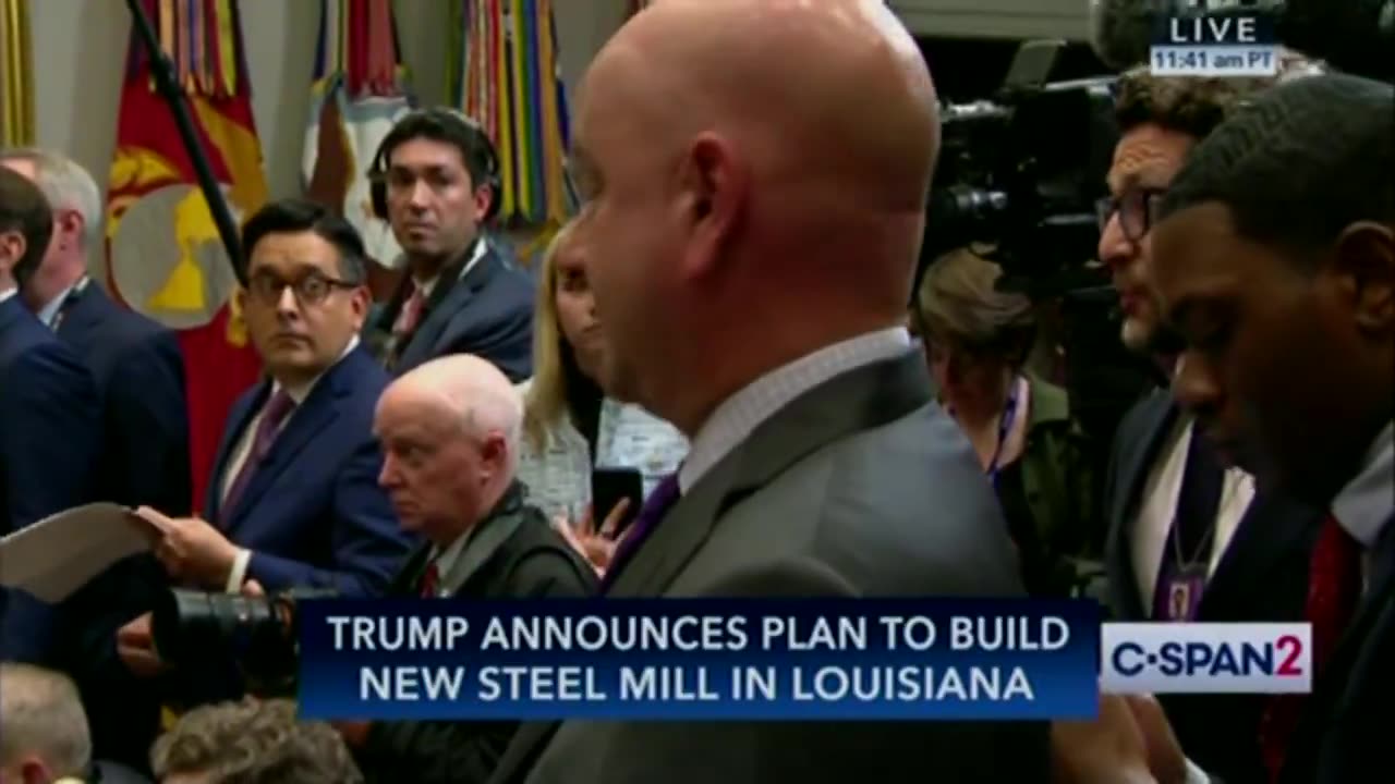 TrXmp admits he has no idea of the details of what's happening in his own administration.