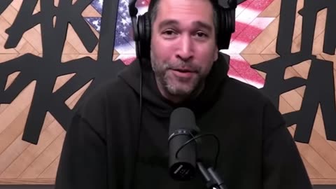EPIC⚡Dave Smith scoffs at pink haired leftists for pretending to be tough....