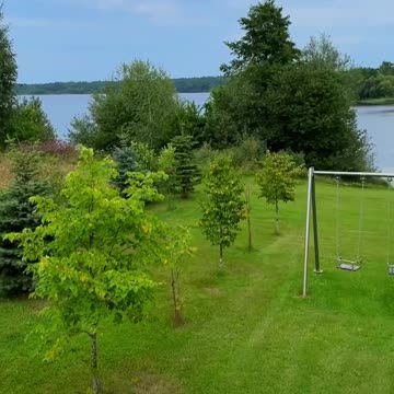 Beautiful places are created by nature in order to admire them.