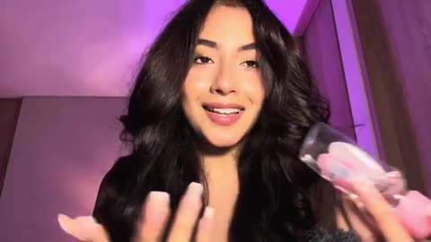 ASMR Tu Amiga Te CONSIENTE Muy INTENSAMENTE Mientras DUERMES💕😘