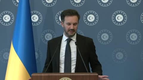 Ukraine holds briefing after peace talks with Russia - June 2, 2025