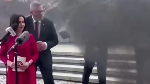 POLAND: EU Parliament Grzegorz Braun burned the EUROPE FLAG