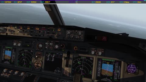 Landing in Manchester (KMHT)