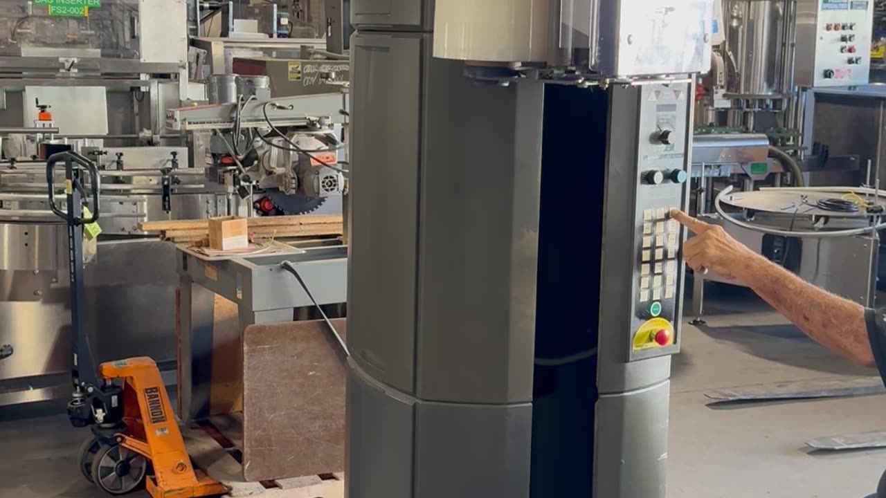Lantech Pallet Wrapper function test