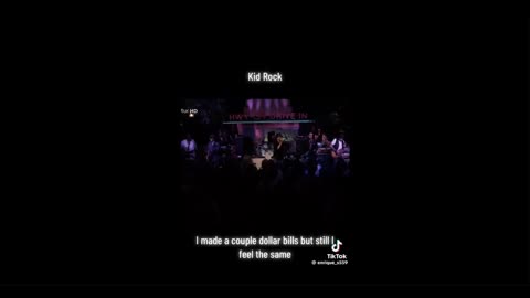Kid Rock Rocks Out.......