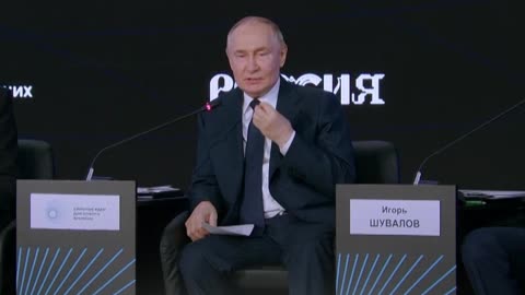 Putin: “Hay que convertir las familias tradicionales en tendencia en Rusia”