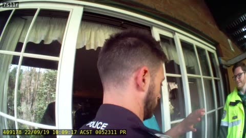 Video 1 - - SAPOL, RAH and SA Ambulance tyranny.