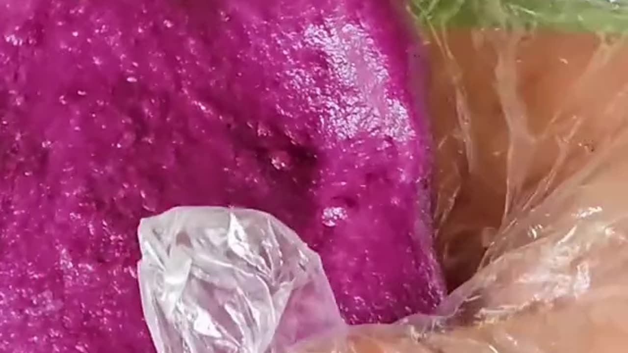 Making angku cake part 2
