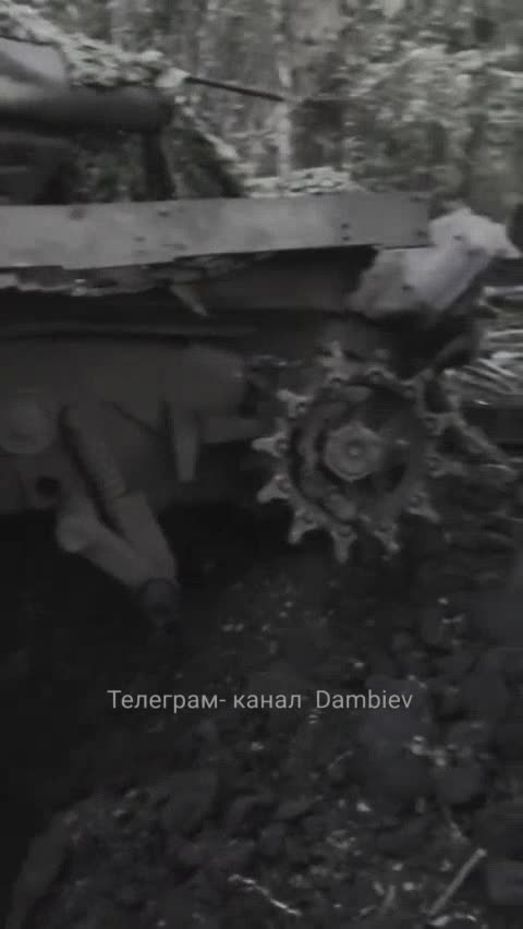 Another Ukrainian T-64BV Tank Destroyed on South-Donetsk Front
