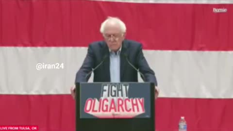 🇺🇸⚡🇮🇷 The moment senator Bernie Sanders read Trump's post on attacking Iran