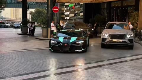 🤯💨 Ferrari & Bugatti Power in Dubai! | LuxurySportsCars